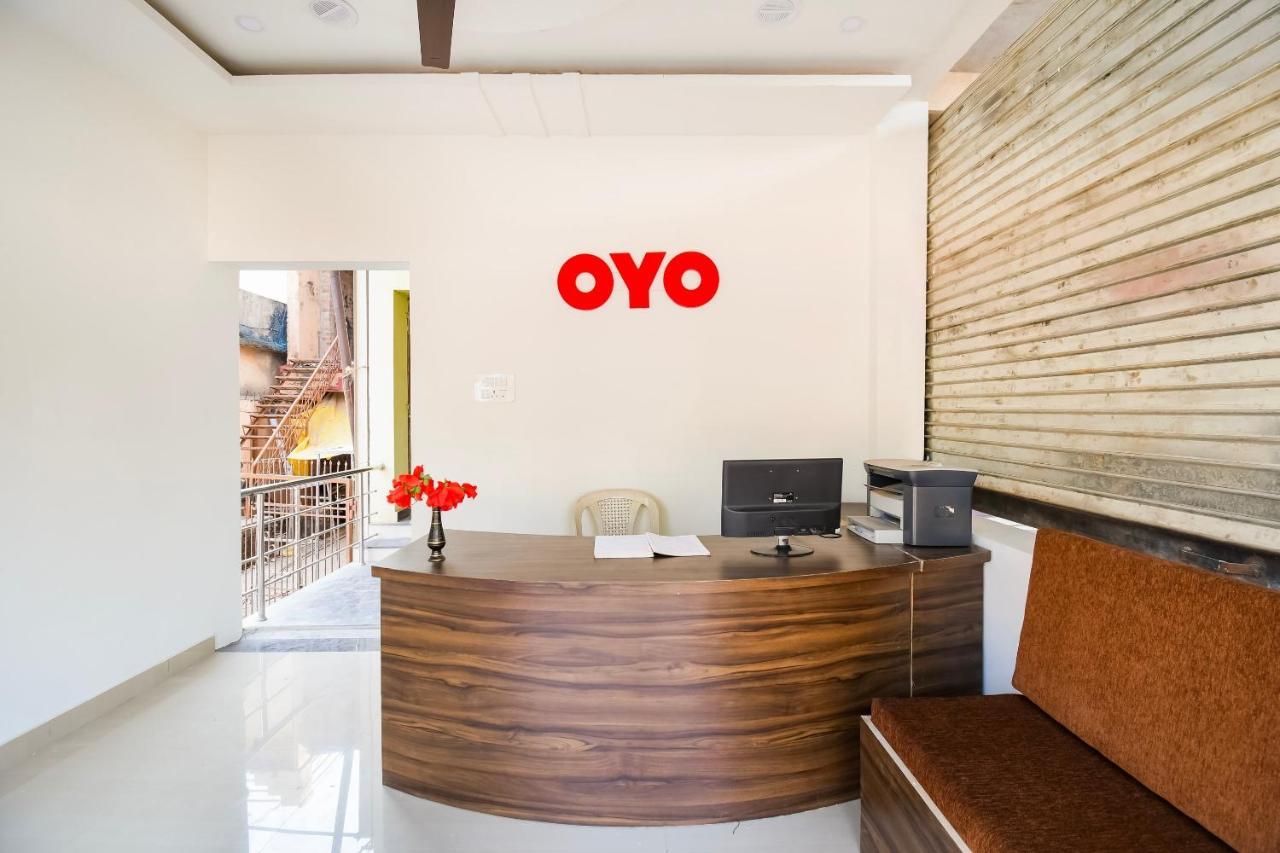 Oyo Flagship 45586 Hotel Airport Inn Rāipur Kültér fotó